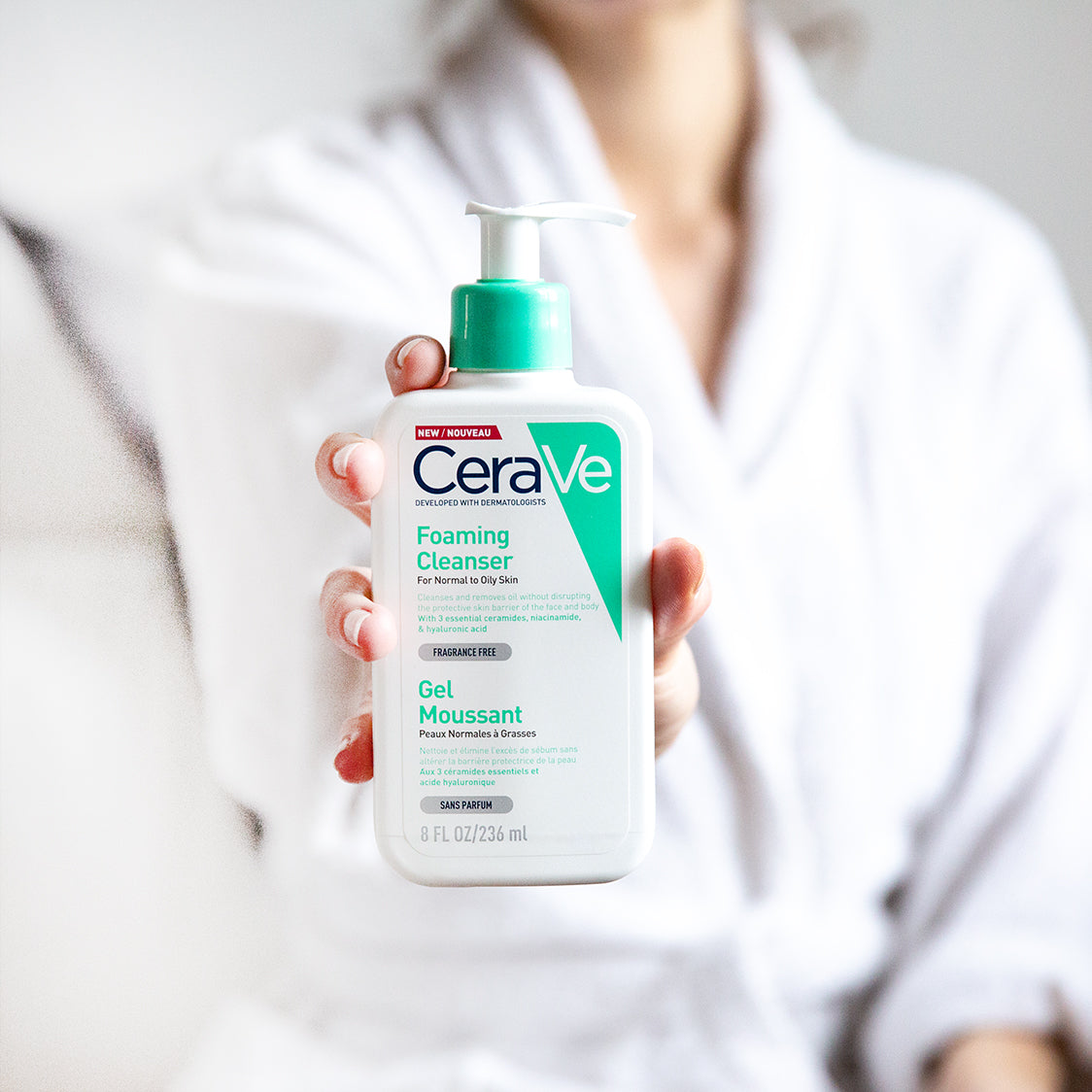 CeraVe Foaming Cleanser 236ml - Image 4