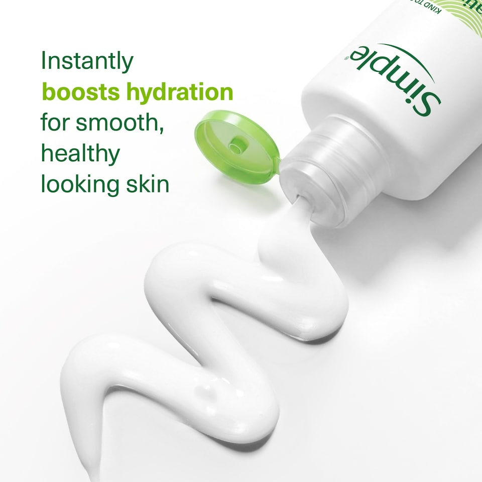 Simple Kind to Skin Hydrating Light Moisturizer - Image 4